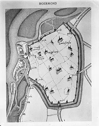 De locatie van het klooster wordt op deze kaart weergegeven als "Regulares".