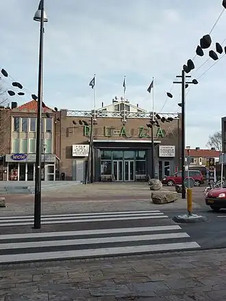 De Plaza Futura aan de Leenderweg