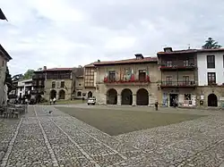 Plaza Mayor met stadhuis in het midden