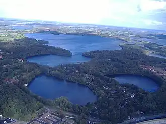 Behler See (midden op de foto)