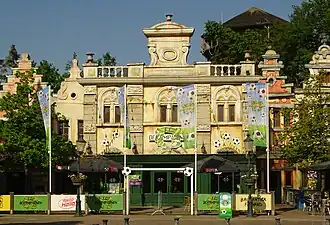 F.C. De Kampioenen Café