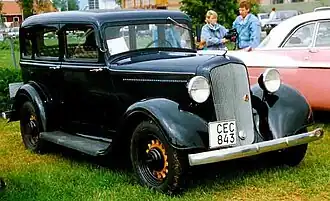 Plymouth PC vierdeurs sedan (1933)