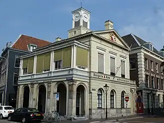 Voormalig Accijnshuis en Politiebureau Wittevrouwenstraat 44 te Utrecht