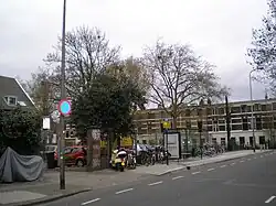 Poortstraat met rechts op de achtergrond de Griftbrug en daar weer achter de Alexander Numankade