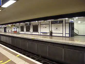 Metrostation Saint-Denis - Porte de Paris