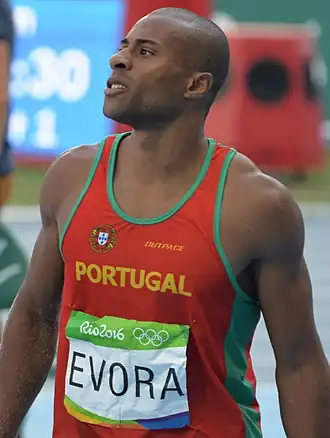Nelson Évora op de Olympische Spelen van 2016 in Rio.