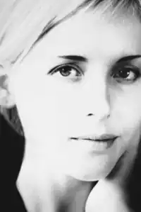 Portretfoto van Lena Herzog