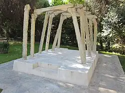 Ondersteuningspilaren uit Burgu i Spaçit