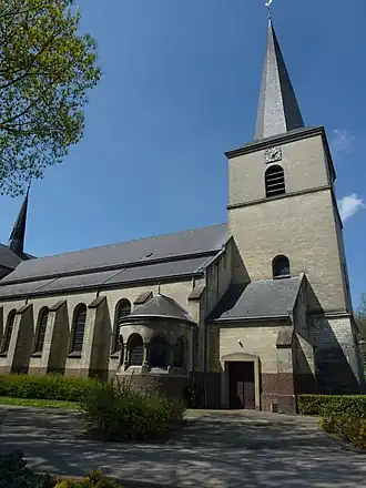 Huidige kerk, zijaanzicht