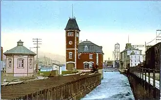 Een elektriciteitscentrale in Côte-Saint-Paul, Le Sud-Ouest