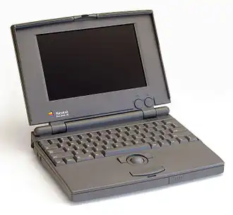 PowerBook 100 met een 9&nbsp;inch monochroom LCD-scherm (1991)