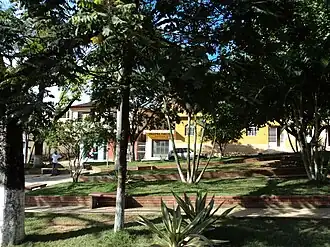 Plein praça Benedito Valadares in Mesquita