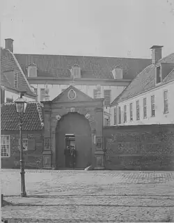 Prinsenhof in gebruik als militair hospitaal (1875)