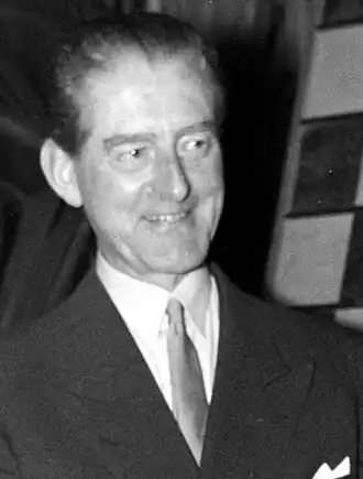 Ten Doesschate tijdens het Hoogovenschaaktoernooi in 1961