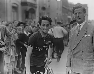 Hans Dekkers na zijn Nederlands kampioenschap in 1951