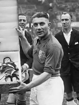 Puck van Heel tijdens een huldiging (1938)