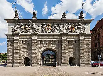 De voorzijde van de Hoge Poort