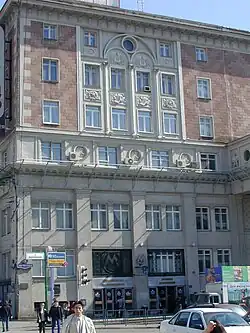 De zuidelijke ingang van het station