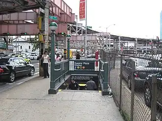 Queens Plaza