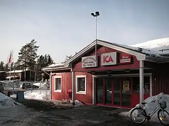 Pizzeria en winkeltje in Röbäck