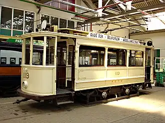 Motorwagen 119 van de Rotterdamse tram.