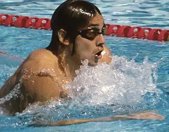 Oleksandr Sydorenko tijdens een schoolslagwedstrijd.