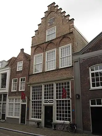 Grotekerksbuurt 56