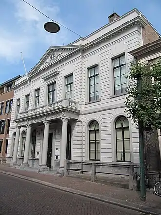 Arrondissementsrechtbank (19e eeuw), Steegoversloot 36.