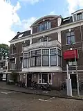 Huis met classicistische kenmerken