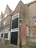 Kerkstraat 2 waarin de smederij gevestigd is.