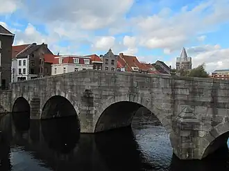 De brug in 2012