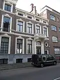 Herenhuis, gebouwd door de aannemer-architecten Bernhard Kuhnel en Johann Diedrich Meiners in eclectische bouwstijl