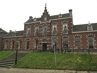 Voormalig bejaardentehuis Van Capellenstichting