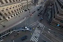 Kruising met de Nieuwezijds Voorburgwal