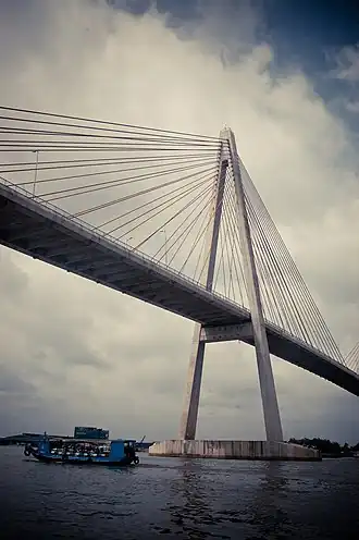 De brug bij Mỹ Tho en Châu Thành.