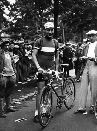 Raffaele Di Paco tijdens de Ronde van Frankrijk 1932