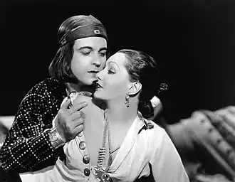 Ramón Novarro en Lupe Vélez in Laughing Boy
