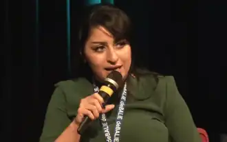 Ahmad spreekt op Celebrating Dissent 2019 in De Balie.