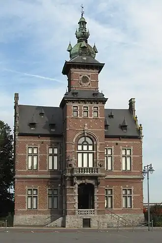 Voormalig gemeentehuis