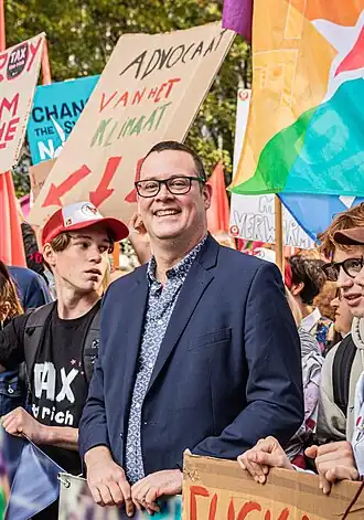Raoul Hedebouw tijdens een klimaatdemonstratie op 10 oktober 2021