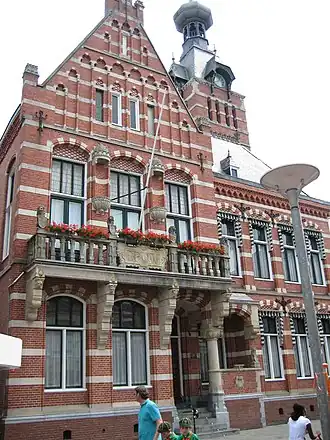 Gemeentehuis Voorm. gemeentehuis