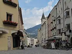 Straatzicht: Bienerstrasse-Hassauerstrasse