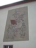 Reliëf op dit gebouw uit de DDR-tijd