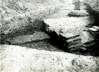 Opgegraven funderingen van Rodenburg (mei 1939)