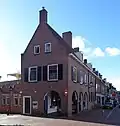 Bedrijfsgebouw/woonhuis