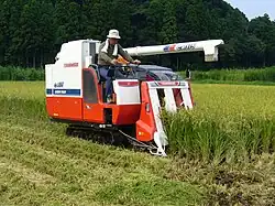 Maaidorsmachine (combine) in Japan