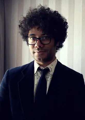 Richard Ayoade in 2011 in het Soho Hotel