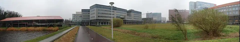 Kantorenpark Riekerpolder, anno 2007, met van links naar rechts: Manege De Ruif, kantoorcomplex Tiara, Atradius, Mexx, Adam Smith Building, Westgate I.