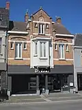 Interbellumwoning met beenhouwerij en café du Jambon - In d'Hespe