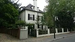 Voormalige hoofdonderwijzerswoning, Reigerlaan 1